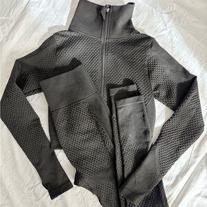 Women’s Workout Set - Size SX